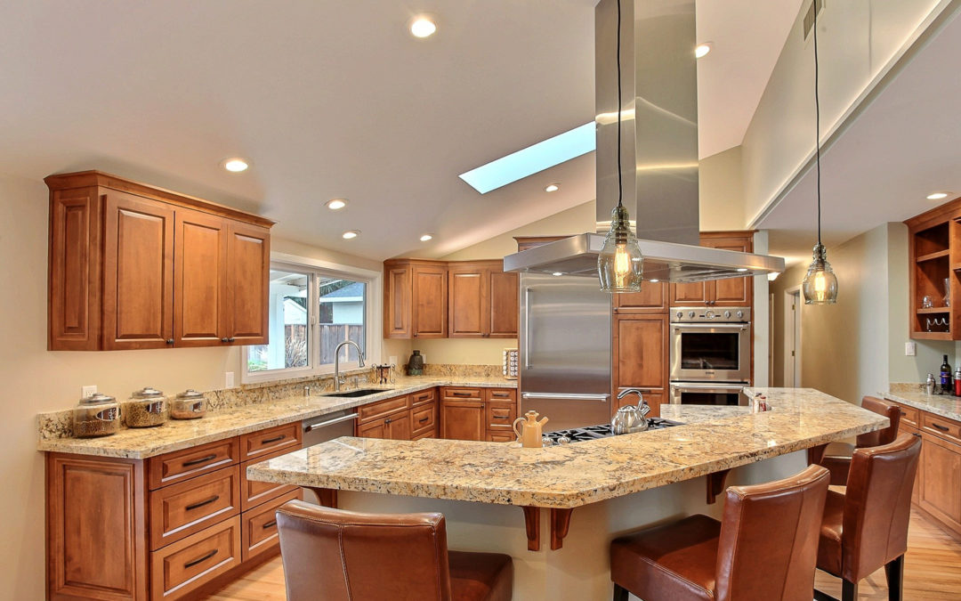 Open-Concept Kitchen with Captain’s Cooktop