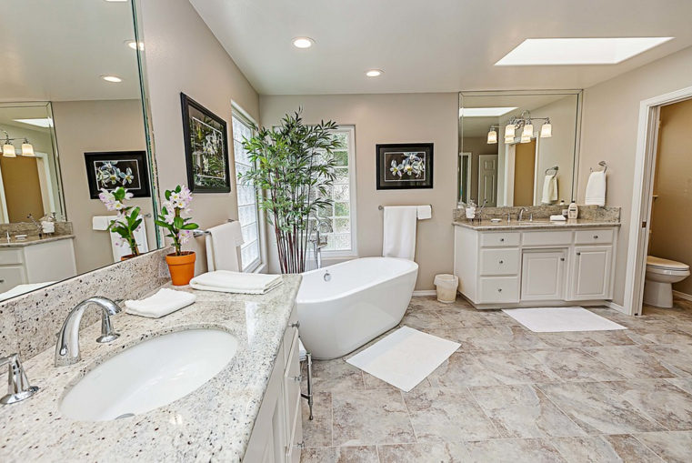 How to Find Kitchen and Bathroom Remodeling Contractors Near Me
